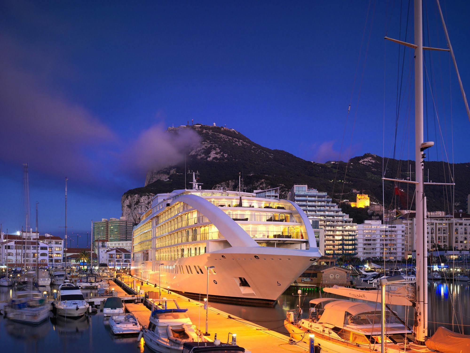 Sunborn Gibraltar Hotel Kültér fotó