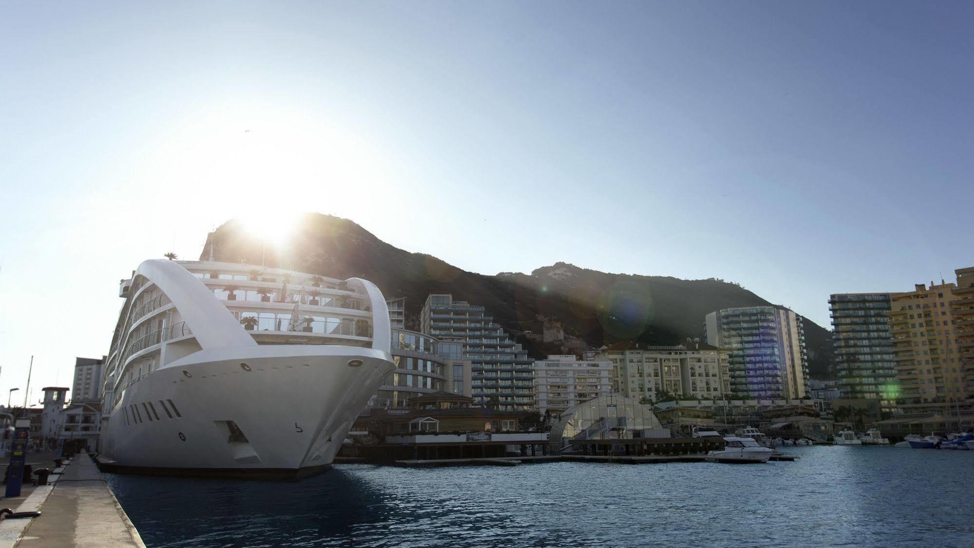 Sunborn Gibraltar Hotel Kültér fotó